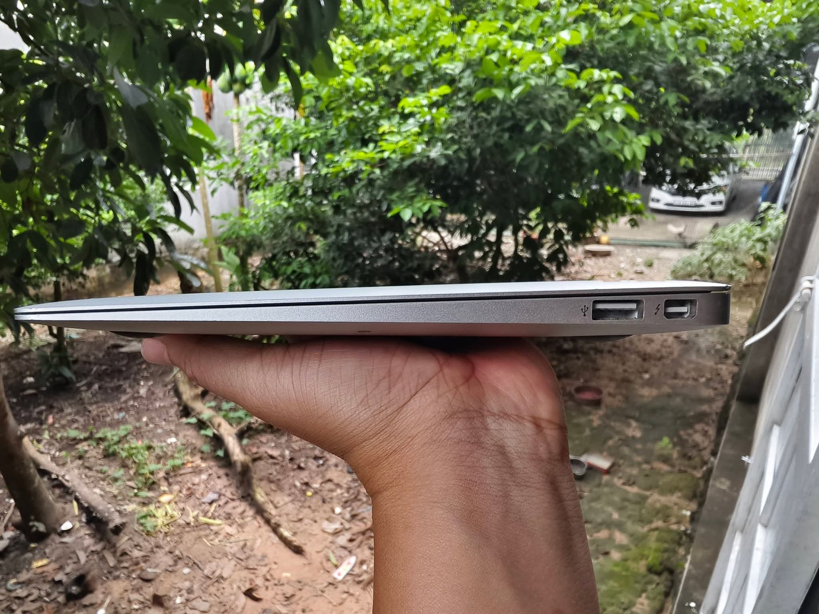 MacBook Air 2014 – Core i5, SSD 128GB