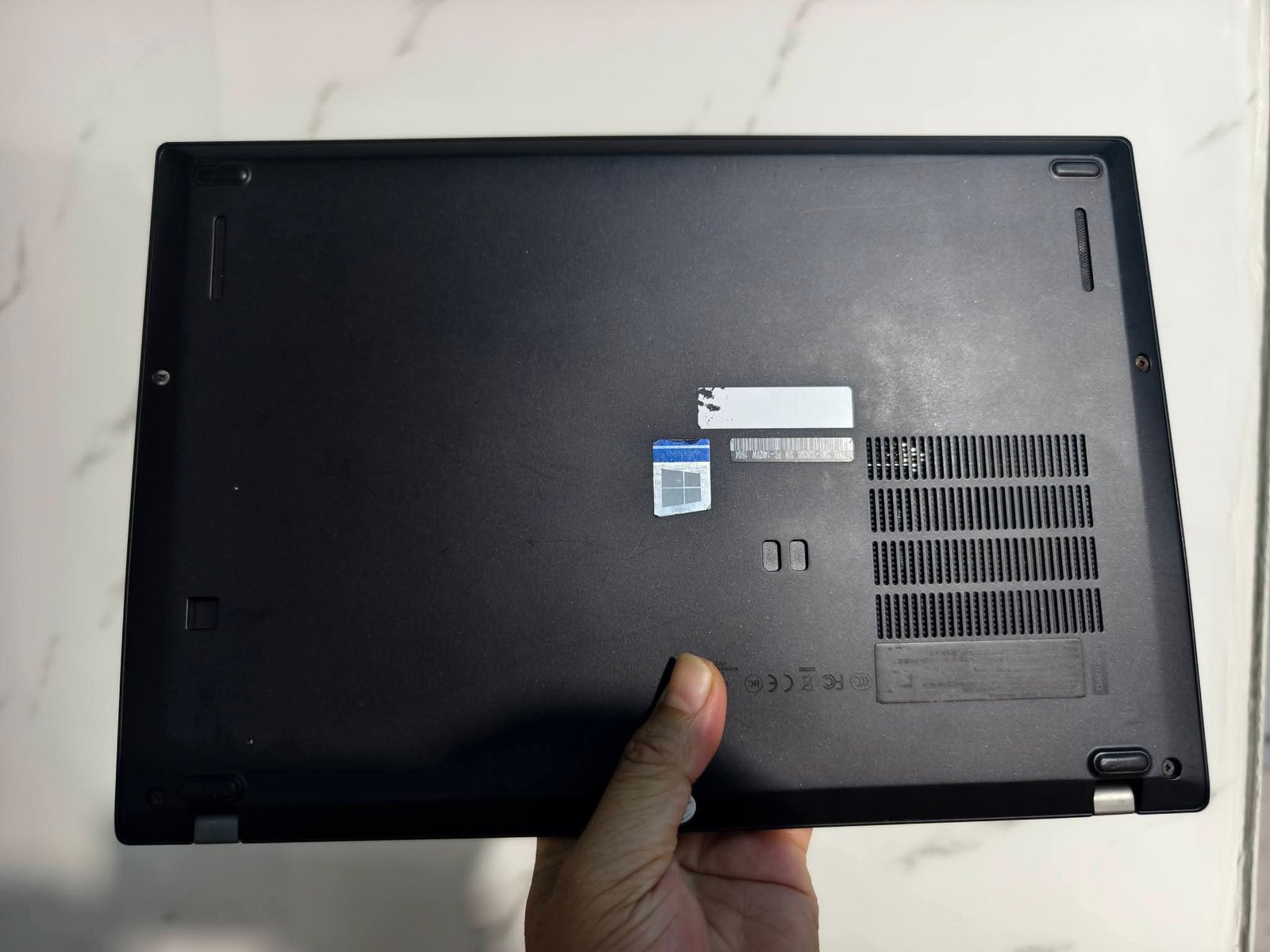 Lenovo ThinkPad X280 – Core i5 Gen 8, SSD NVMe