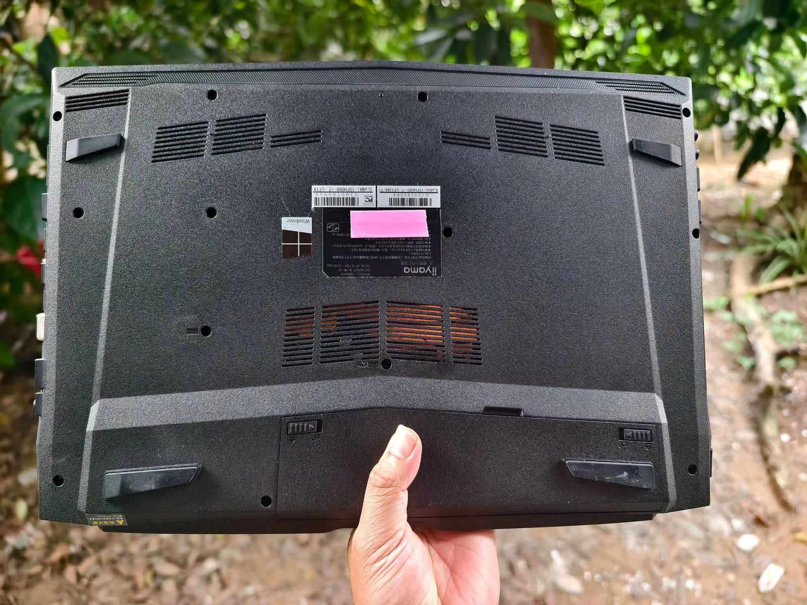 MOUSECOMPUTER IIYAMA ILeNXi 15FH060 – CORE i7-7700HQ, GTX 950M
