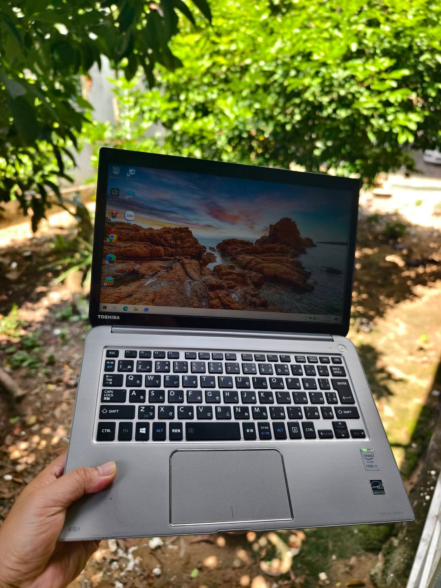 TOSHIBA DYNABOOK KIRA VB73/RS – CORE i7, MỎNG NHẸ