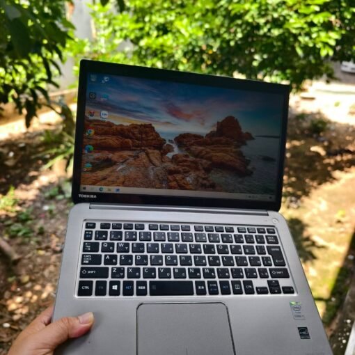 TOSHIBA DYNABOOK KIRA VB73/RS – CORE i7, MỎNG NHẸ